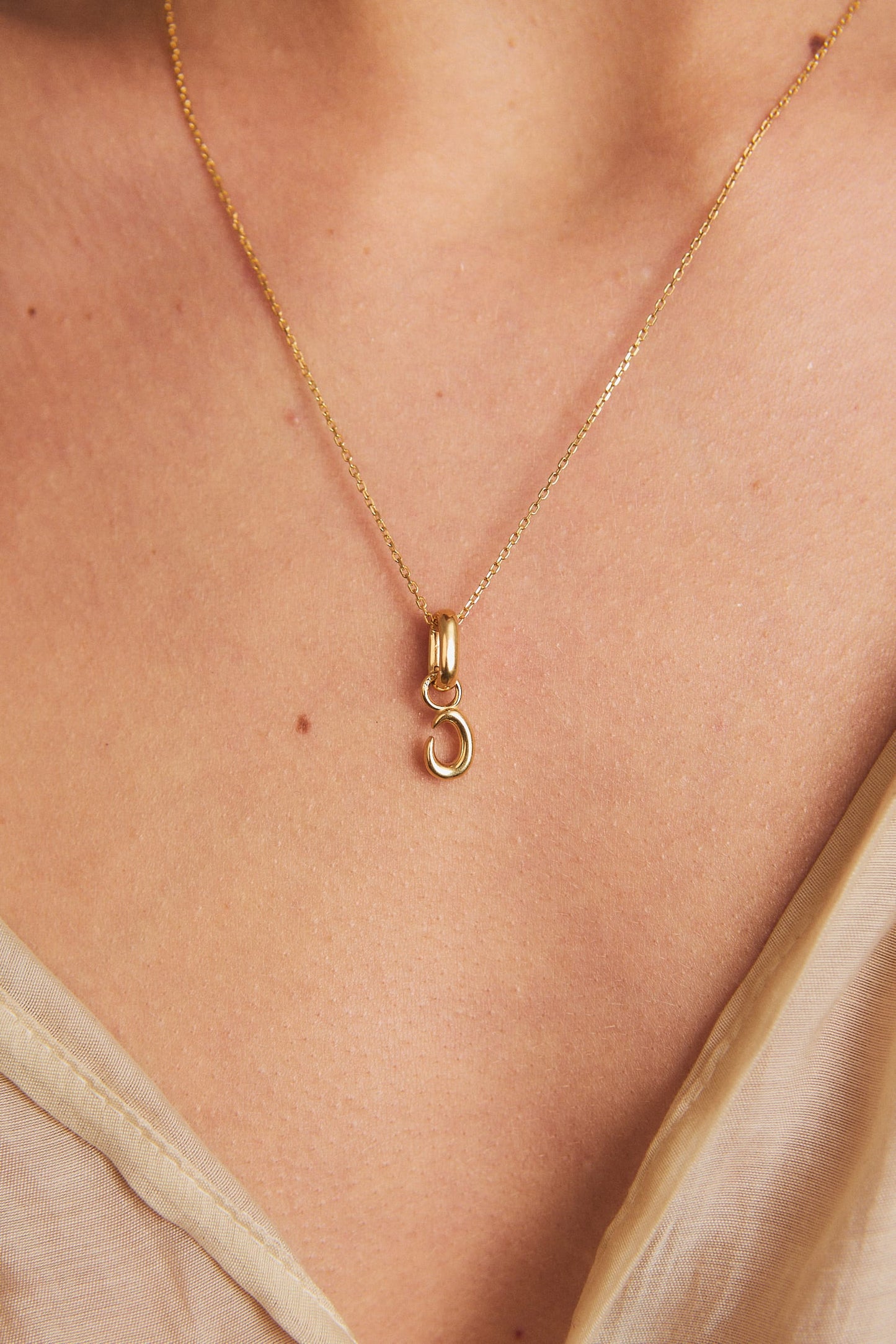 Zawieszka Literka Gold