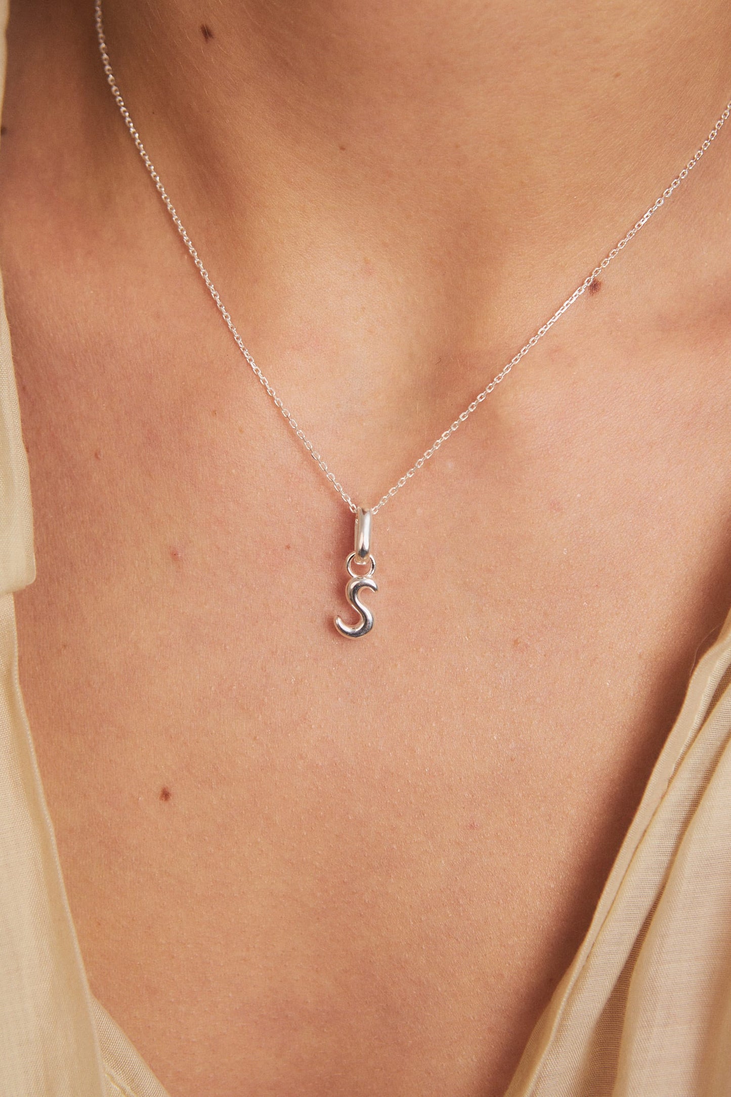 Zawieszka Literka Silver