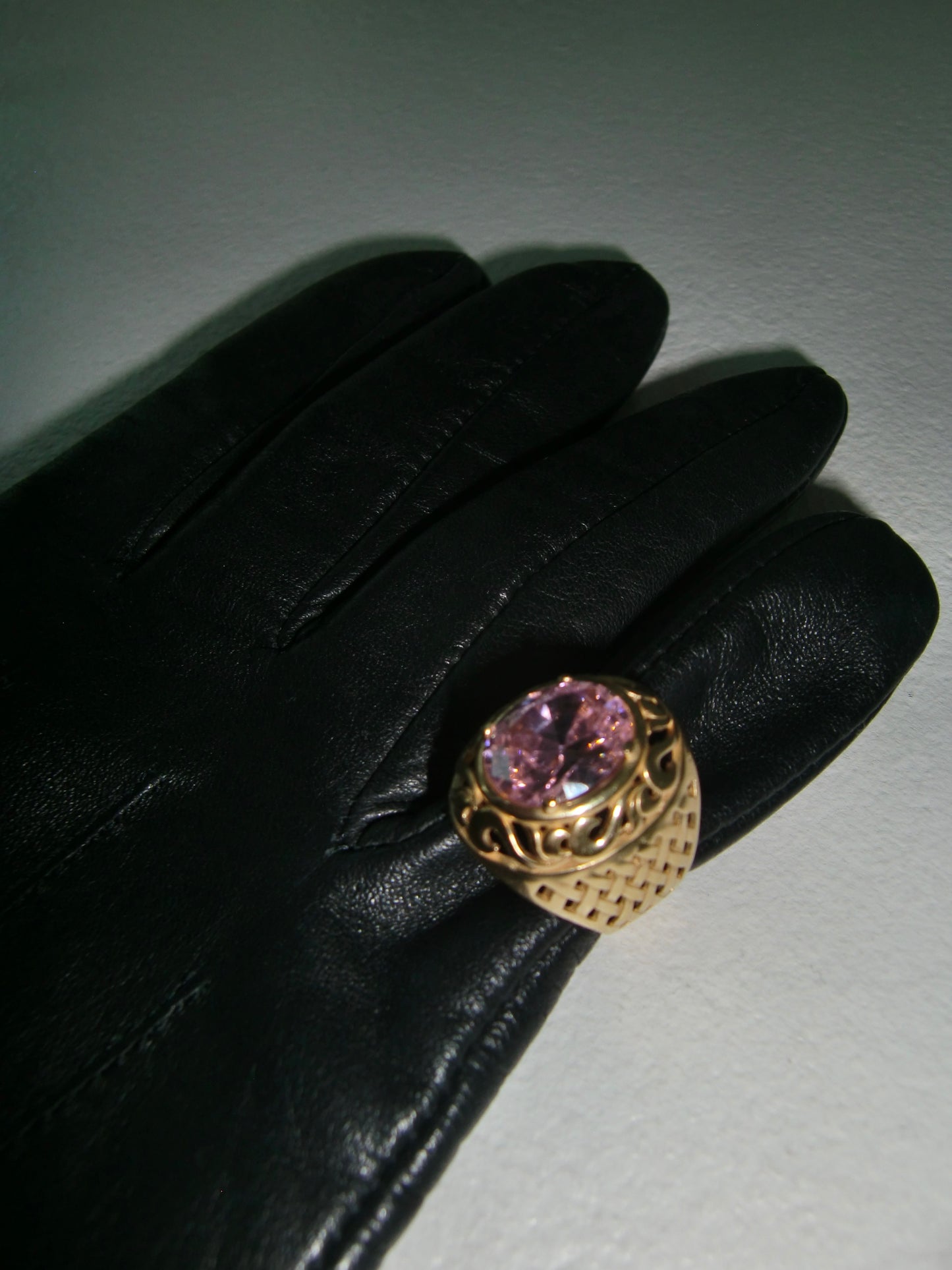Sygnet Panier Gold Zirconia Pink